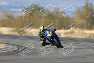 media/Jan-10-2025-CVMA Friday Practice (Fri) [[489e0da257]]/Group 4 and Trackday/Session 5 (Turn 7)/